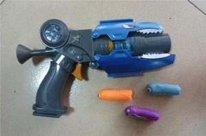 Slugterra 24款 斯拉格精灵 玩偶公仔摆件玩具投影枪发射器带子弹