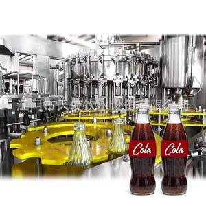 厂家供应橙汁/苹果汁/梨汁果汁饮料罐装机 三合一饮料灌装生产线
