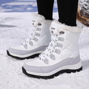 欧美户外雪地靴女中筒冬保暖加绒加厚防水防滑东北哈尔滨滑雪棉鞋