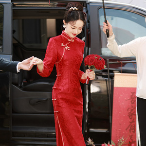 香港潮新款提花红色新娘敬酒服改良时尚宴会婚礼长款修身旗袍