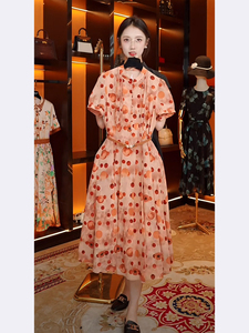 橘色波点连衣裙2024夏季新款高端精致高级感超好看茶歇法式长裙女