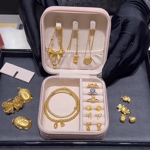 高档精致2024新款饰品盒黄金存放盒放小型珠宝耳环便携首饰收纳盒