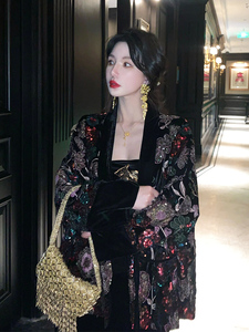 新中式中国风高级感超好看黑色丝绒外套秋冬2024年早春季新款女装