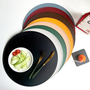 仿皮革餐垫 跨境PVC垫北欧风38cm圆形盘垫酒店创意压边餐盘垫杯垫