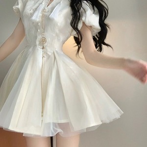 新中式国风白色泡泡袖连衣裙收腰气质小个子甜美超仙蓬蓬裙短裙子