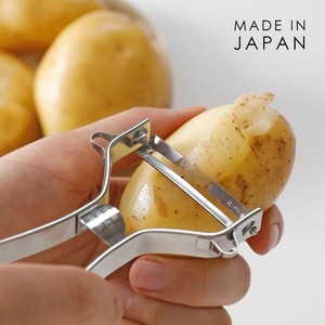 日本进土多功能削k皮刀不皮钢口豆刨芽去皮器蔬菜水果刨刀削锈器.
