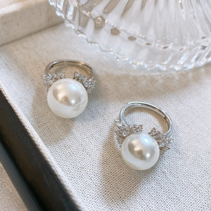 925纯银冰雪女王马眼钻澳白珍珠戒指女气质时尚法式名媛高级指环