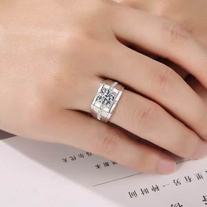 新款大气男士钻戒指潮人韩版钛钢镀金食指戒子个性结婚戒指男首饰