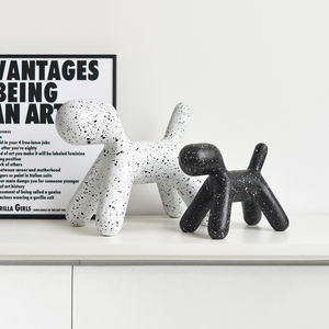 北欧现代抽象创意艺术软装饰品样板房间客厅玄关书柜架桌面狗摆件