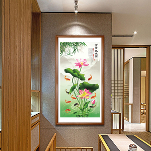 富贵鱼图玄关装饰画现代中式餐厅挂画客厅墙画走廊过道壁画荷花