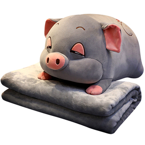 猪猪抱枕b搞怪创意节日礼物情侣款汽车被子两用床上女朋友靠垫靠