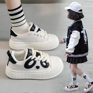 女童鞋2023秋季新款儿童厚底小白鞋女孩黑白色熊猫板鞋大头饼干鞋