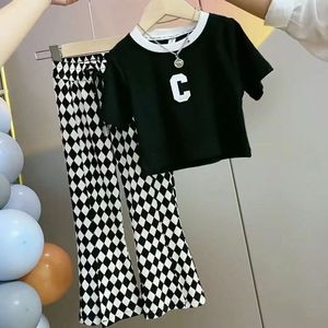韩系女童夏季套装冰丝裤子外穿洋气儿童新款字母T恤宝宝运动时髦C