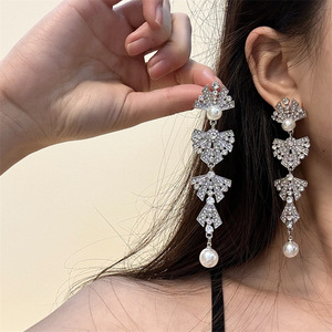 银针镶钻金属珍珠流苏耳环法式时尚冷淡风耳坠高级感气质耳饰批发