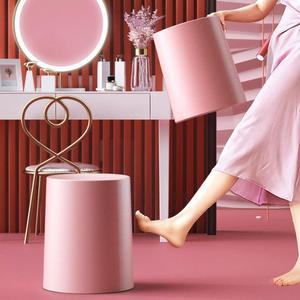 垃圾桶可爱少女心卧室北欧网红小号粉色时尚ins带盖房间家用纸篓