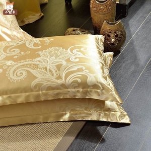 丝滑欧式风枕套2只装带花纹枕头套一对粉红四季加厚金黄色两只装