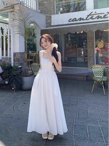 歌莉娅法式白色吊带连衣裙女夏季气质蕾丝花边拼接收腰显瘦A字初