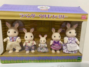 森贝儿家族薰衣草兔水手兔野花兔郁金香限定四大名兔过家家玩具