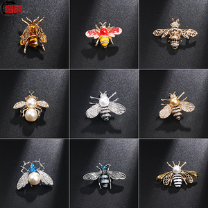 夏季昆虫蜜蜂胸针可爱个性别针简约时尚固定领口防走光金属小饰品