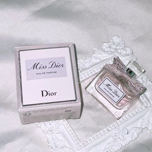 现货 Dior/迪奥小姐 Miss Dior EDP/花漾甜心 5ml Q版香水小样