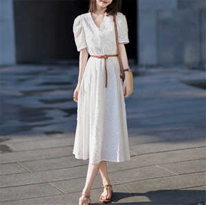 夏装2024新款韩系优雅仙女裙中长款气质白色蕾丝收腰连衣裙甩卖