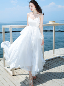 白色吊带裙法式洋气雪纺连衣裙气质显瘦长裙旅游海边度假沙滩裙女