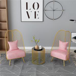 粉色芭蕉叶沙发椅铁艺沙发网红ins款北欧创意单人现代小形沙发