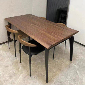黑胡桃木餐桌北欧轻奢实木大板桌长方形原木餐桌会议桌子铁艺饭桌