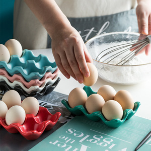 创意家用收纳盒鸡蛋格子陶瓷个性厨房冰箱保鲜储藏装鸡蛋的蛋托架