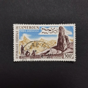 喀麦隆航空票飞鸟和风景邮票信销一枚 高值 戳位随机