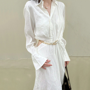 法式复古衬衫白色简约冷淡高级感连衣裙夏小众设计露腰气质女神范