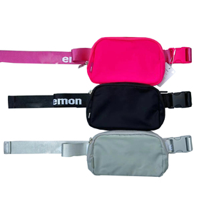 LULU乐檬包包肩带字母手机包可斜挎瑜伽健身户外运动男女同款腰包