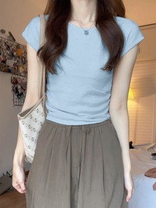 韩系蓝色正肩短袖t恤女夏冰丝针织衫体恤设计感小众修身短款上衣