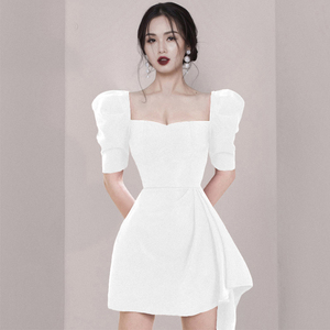 新款白色方领连衣裙轻奢小众高端伴娘服时尚气质主持人法式礼服女