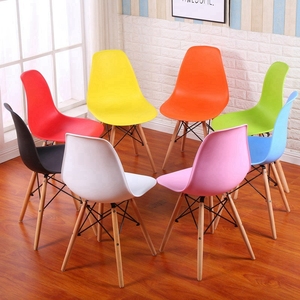 现代简约伊姆斯椅北欧创意化妆凳子餐椅洽谈办公靠背椅家用书桌椅
