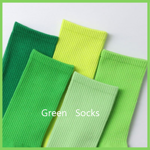 绿色袜子女糖果中筒全棉春夏薄款荧光绿纯色长袜彩色高腰运动百搭