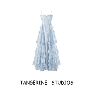 法式蓝色抹胸连衣裙女夏设计感小众超仙的公主长裙海边度假仙女裙