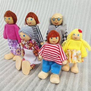 仿真人偶玩具小人仔木制娃娃屋儿童过家家迷你人物模型套装男女孩