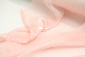 垂感半透明 蜜桃浅粉色双绉褶皱肌理雪纺布料 连衣裙纱裙汉服面料