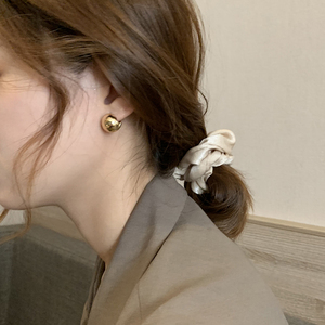 保色金色圆球耳钉女韩国金属耳饰气质耳圈设计轻奢高级感耳环新款