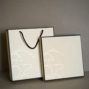 精美米色正方形礼品盒真丝丝巾眼罩包装盒生日礼物礼品套盒可批发