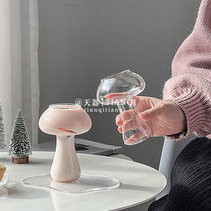 天器ins风圆头蘑菇杯高硼硅耐热玻璃饮料杯果汁创意造型奶茶杯子