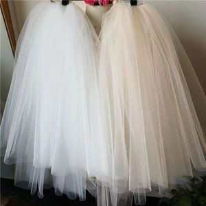 头纱新娘主婚纱高级感白色长款拖尾蓬蓬简约素纱超仙森系结婚盖头