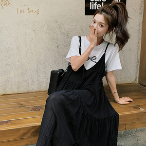 黑色V领吊带连衣裙套装女夏季韩系遮肉显瘦度假T恤长裙气质两件套