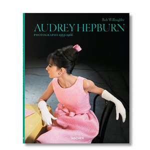 【现 货】奥黛丽赫本画册 摄影写真集 Audrey Hepburn 1953–1966 Bob Willoughby 英文原版好莱坞明星照片
