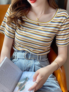 方领彩虹条纹短袖面膜T恤女夏季莫代尔法式锁骨短款修身上衣体恤