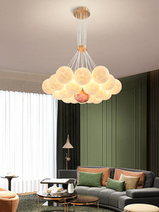 北欧客厅餐厅吊灯设计师创意3D星球月球灯儿童房卧室灯泡泡球灯具