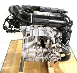 适用宝马X1 X5M B46A20B 2.0T 发动机缸盖曲轴飞轮中缸机油泵总成