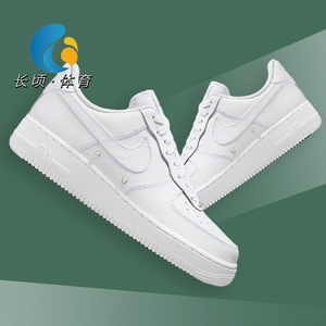 Nike耐克女鞋Air force1 AF1空军一号纯白珍珠休闲板鞋DQ0231-100