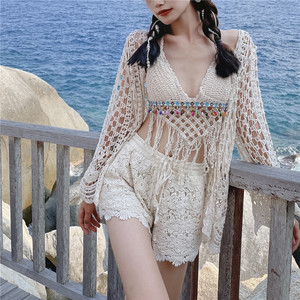 泰国海边三件套沙滩短款防晒外套度假露背系带挂脖镂空针织吊带女